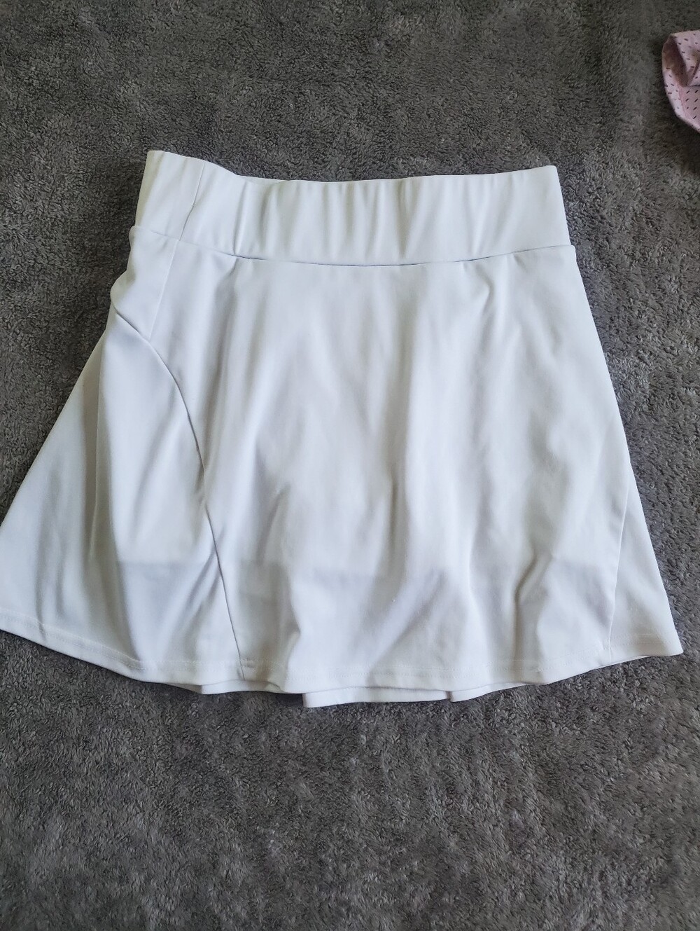 Werena White Athletic Tennis /Golf Skort - Clean Minimal Style Size L